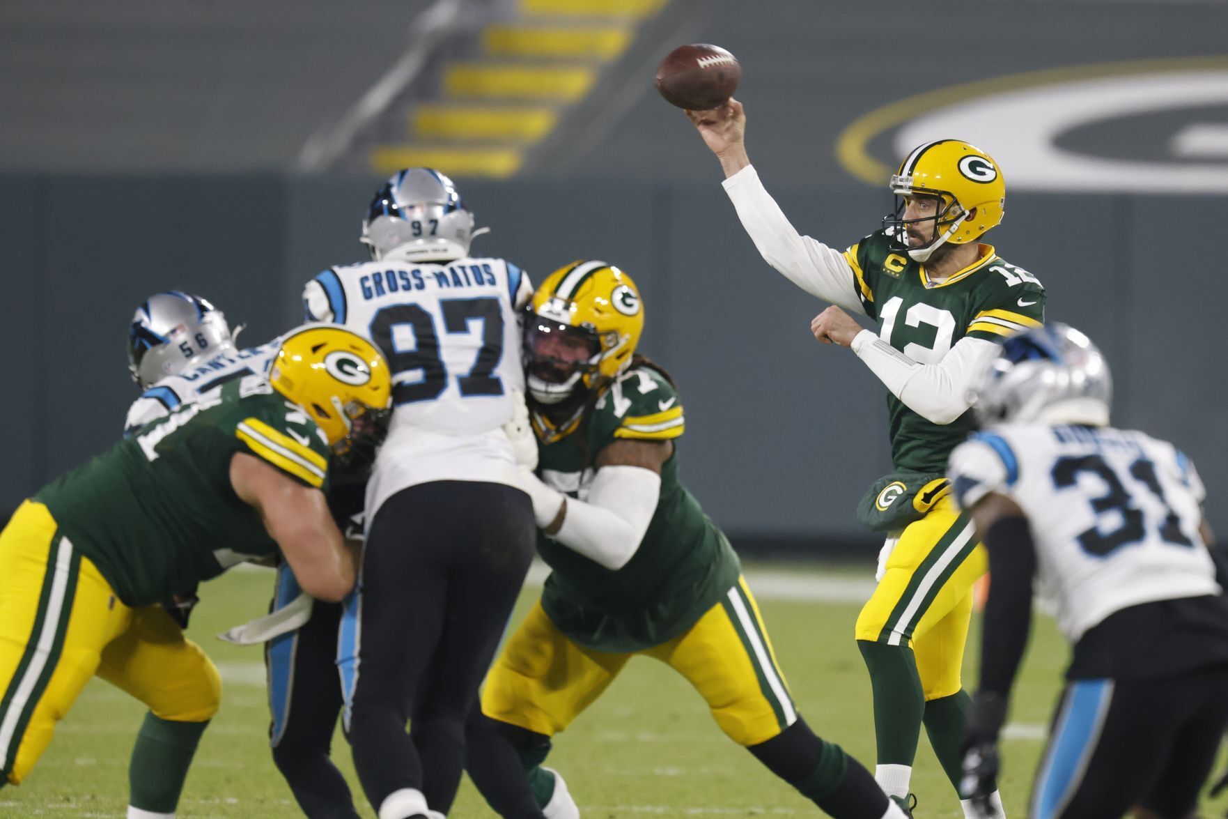 Packers 24, Panthers 16